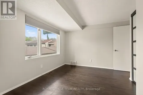 290 Cathcart Street Ottawa ON K1N 5C4