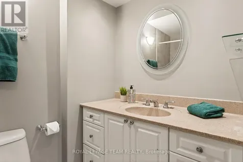 290 Cathcart Street Ottawa ON K1N 5C4