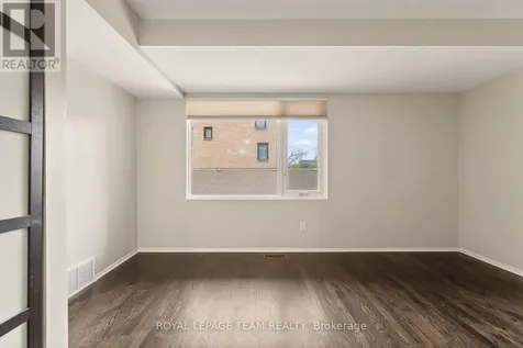 290 Cathcart Street Ottawa ON K1N 5C4