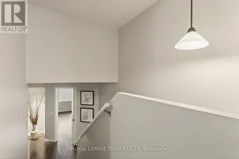 290 Cathcart Street Ottawa ON K1N 5C4