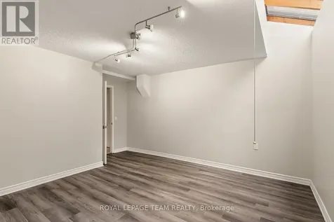 290 Cathcart Street Ottawa ON K1N 5C4