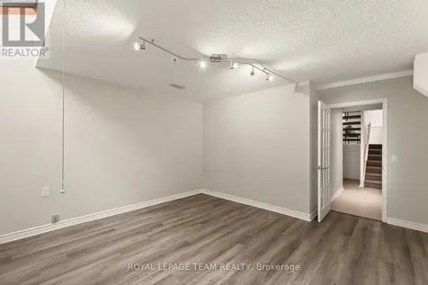 290 Cathcart Street Ottawa ON K1N 5C4