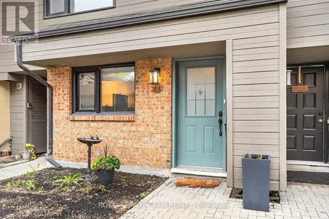 290 Cathcart Street Ottawa ON K1N 5C4