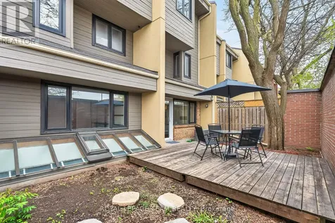 290 Cathcart Street Ottawa ON K1N 5C4