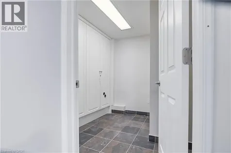 1270 King Street East Cambridge ON N3H 3P8