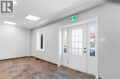 1270 King Street East Cambridge ON N3H 3P8