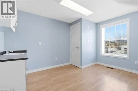 1270 King Street East Cambridge ON N3H 3P8