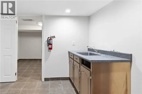 1270 King Street East Cambridge ON N3H 3P8