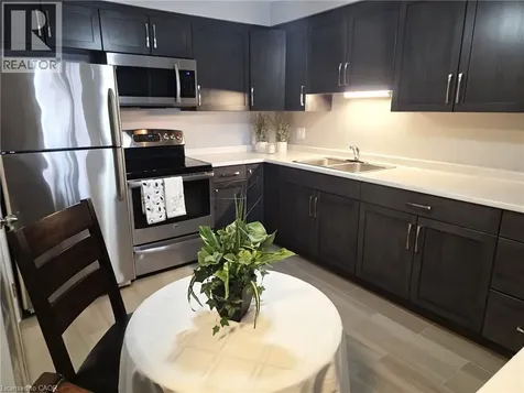 565 Greenfield Avenue Kitchener ON N2C 2P3