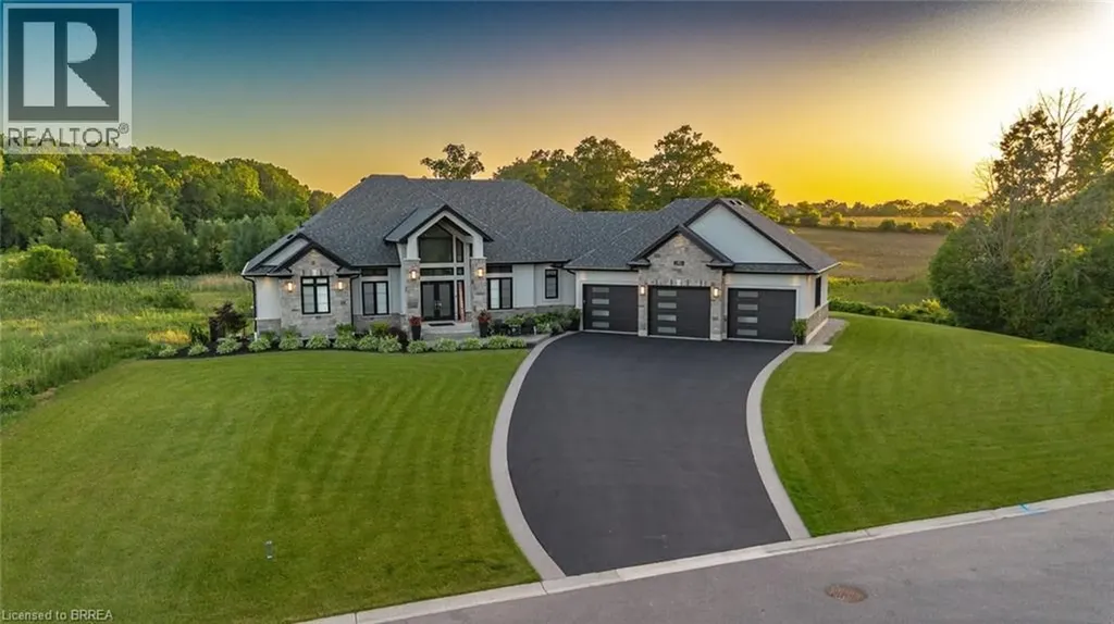 41 Ruijs Boulevard Brantford ON N3T 0E1