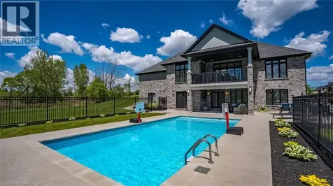 41 Ruijs Boulevard Brantford ON N3T 0E1