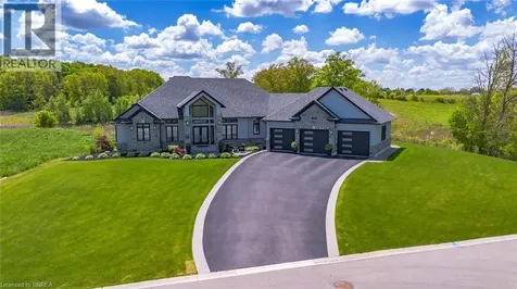 41 Ruijs Boulevard Brantford ON N3T 0E1