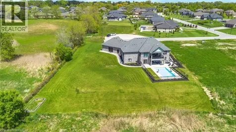 41 Ruijs Boulevard Brantford ON N3T 0E1
