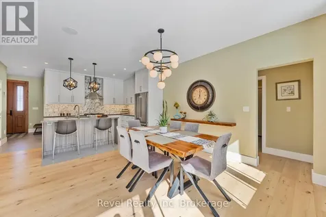 15 Stoney Road Tiny ON L9M 0H2