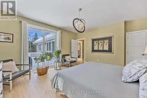 15 Stoney Road Tiny ON L9M 0H2