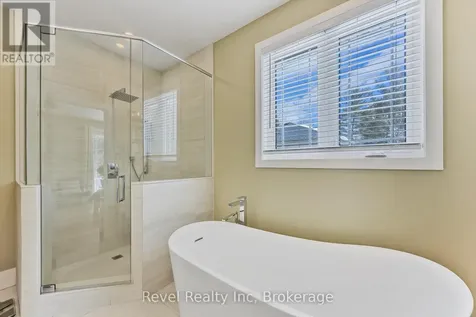 15 Stoney Road Tiny ON L9M 0H2