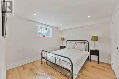 15 Stoney Road Tiny ON L9M 0H2
