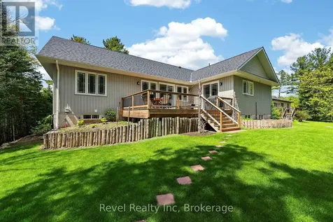 15 Stoney Road Tiny ON L9M 0H2