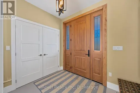 15 Stoney Road Tiny ON L9M 0H2