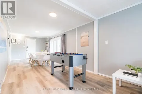 113 River Road East Wasaga Beach ON L9Z 2L4