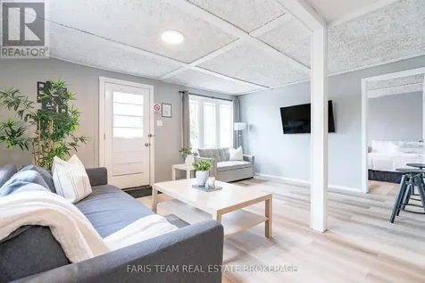 113 River Road East Wasaga Beach ON L9Z 2L4