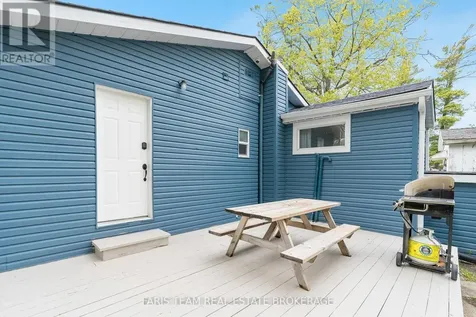 113 River Road East Wasaga Beach ON L9Z 2L4
