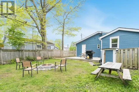 113 River Road East Wasaga Beach ON L9Z 2L4