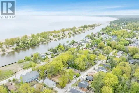 113 River Road East Wasaga Beach ON L9Z 2L4