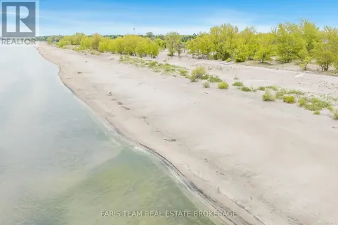 113 River Road East Wasaga Beach ON L9Z 2L4