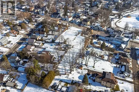 75 King Street East Ingersoll ON N5C 1G6