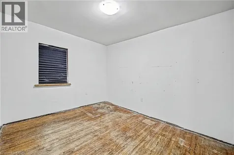 36 River Street Thorold ON L0S 1K0