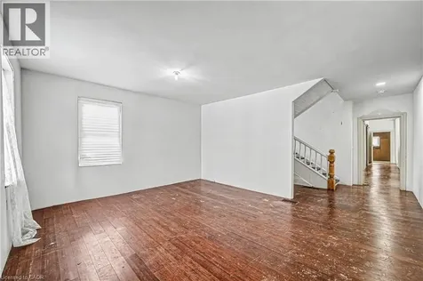 36 River Street Thorold ON L0S 1K0