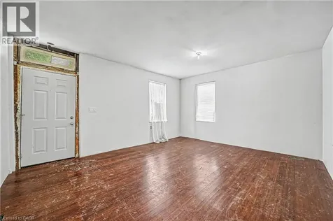 36 River Street Thorold ON L0S 1K0