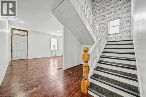 36 River Street Thorold ON L0S 1K0