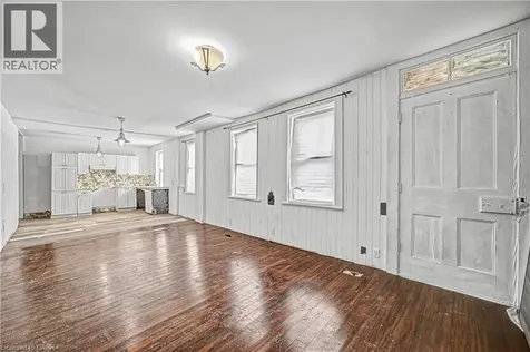 36 River Street Thorold ON L0S 1K0