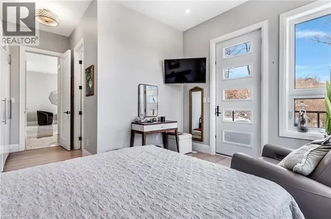 111 Grand Ridge Drive Cambridge ON N1S 5B3