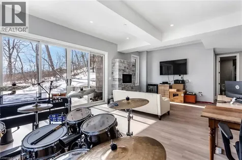 111 Grand Ridge Drive Cambridge ON N1S 5B3