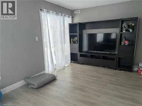 379 Romeo Street North Stratford ON N5A 0K4