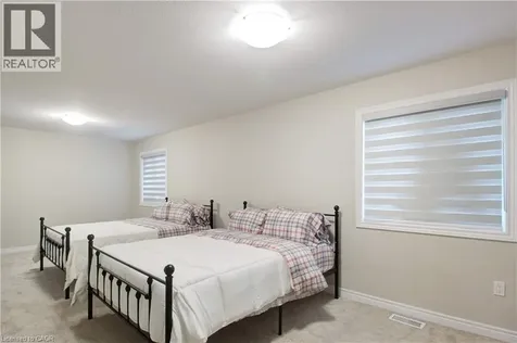 7387 Sherrilee Crescent Niagara Falls ON L2H 3T4