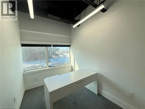 156 Parkdale Avenue North Hamilton ON L8H 5X2