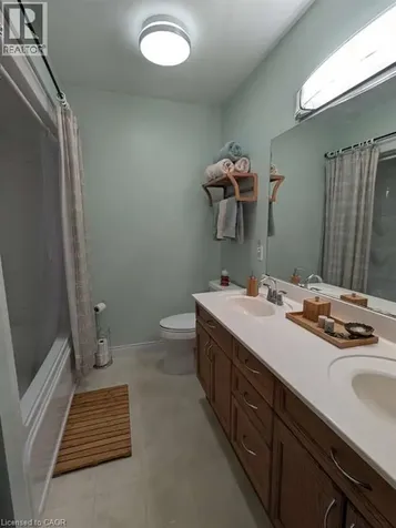6 Gagnon Court North Bay ON P1B 9V3
