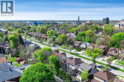 360 Rankin Windsor ON N9B 2R7