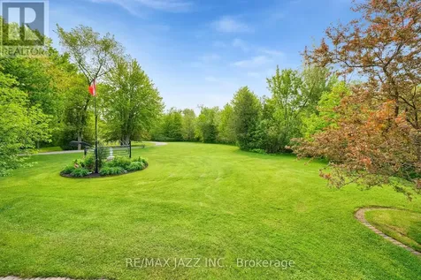 4188 County Road 65 Road Port Hope ON L1A 3V5