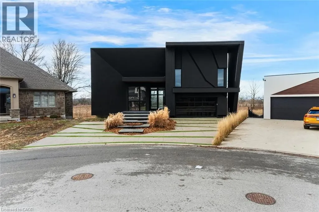 5599 Osprey Avenue Niagara Falls ON L2H 0M2