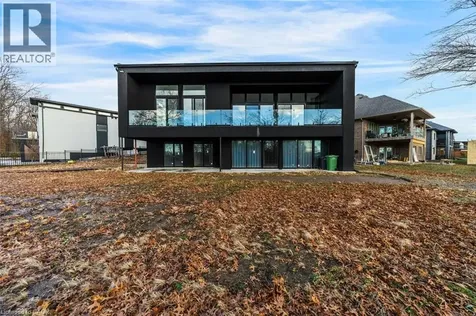 5599 Osprey Avenue Niagara Falls ON L2H 0M2