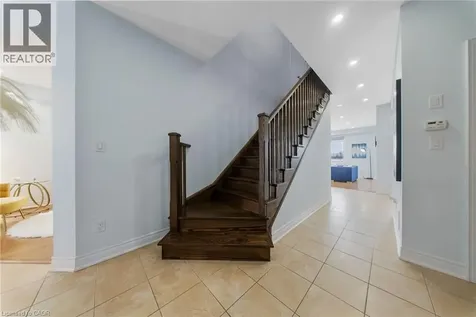 59 Greti Drive Hamilton ON L9B 0E3