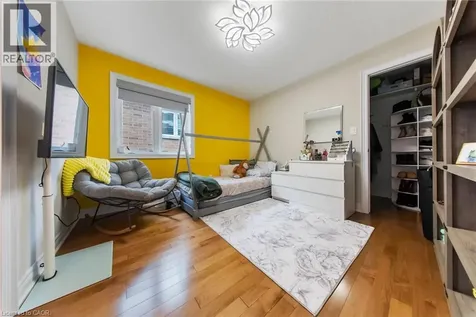 59 Greti Drive Hamilton ON L9B 0E3