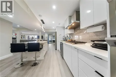 59 Greti Drive Hamilton ON L9B 0E3