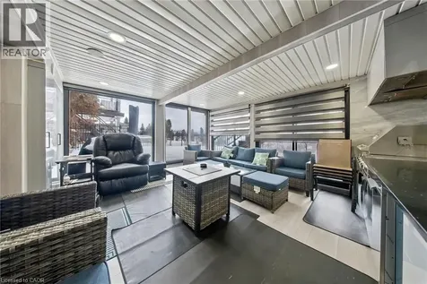 59 Greti Drive Hamilton ON L9B 0E3