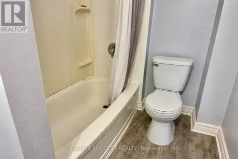 44 Albion Street Brantford ON N3T 3M3